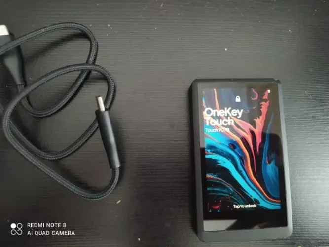 Hardware Wallet OneKey Touch 907B