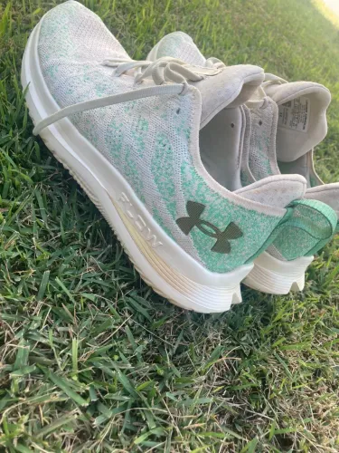 Tênis de Corrida Masculino Under Armour Velociti 3