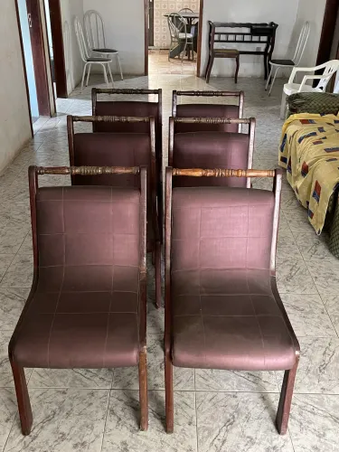 Conjunto com 6 Cadeiras Antigas de Madeira - Vintage - 40 anos