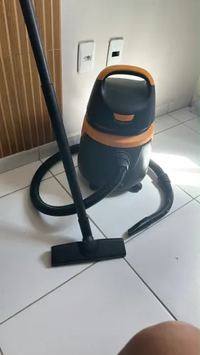 Aspirador de pó e água Electrolux