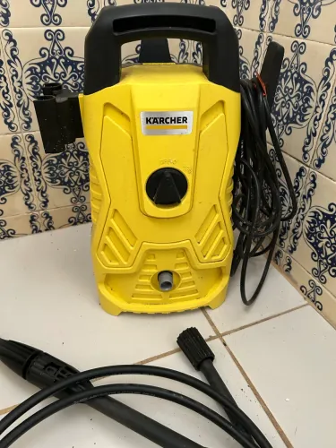 Lavadora de compressão karcher compacta