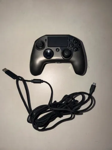 Manete para PS4 e PC