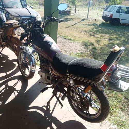 Suzuki 125 completo atrasada 600