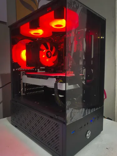 PC Gamer Core i7 + GTX 1650