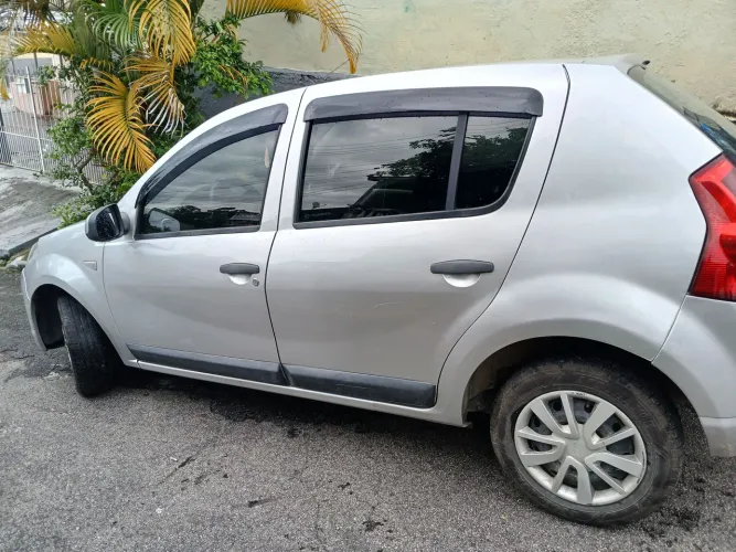Renault Sandero Expression Hi-flex 1.0 16V 5P 2011