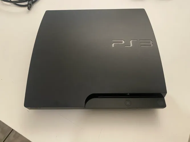PlayStation 3 slim extra super novo