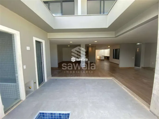 Casa à venda com 430,00m² e 4 quartos em Recreio dos Bandeirantes, Rio de Janeiro - RJ