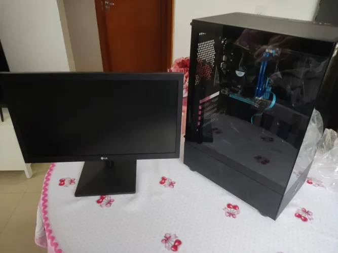 Computador gamer em excelente estado, para trabalho como pra jogar
