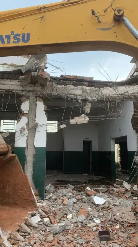 Demolição de edificações e desmontes de rochas