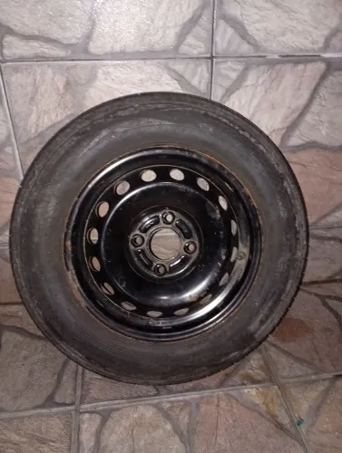 ARO DE FERRO 14 COM PNEU DUNLOP 175/70