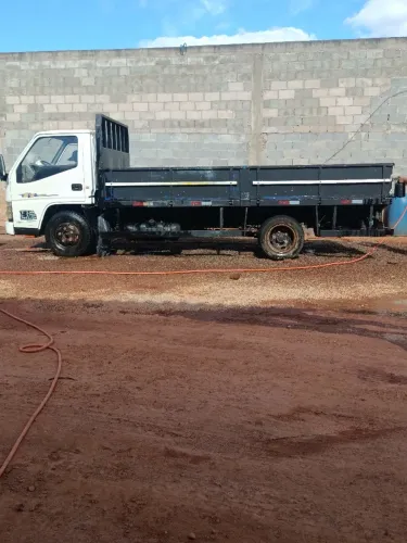 Caminhão Effa jMC n601.