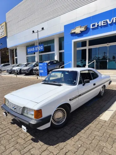 Chevrolet Opala Comodoro/comod. SLE 4.1/2.5 1988