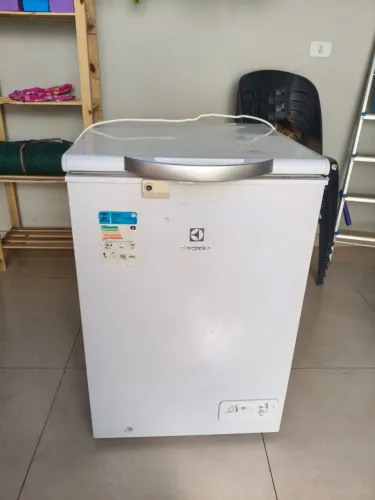 Freezer horizontal Electrolux H162 127v