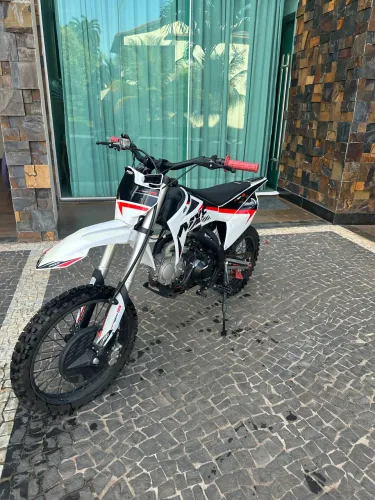 vendo moto de moto Cross preço 10.800