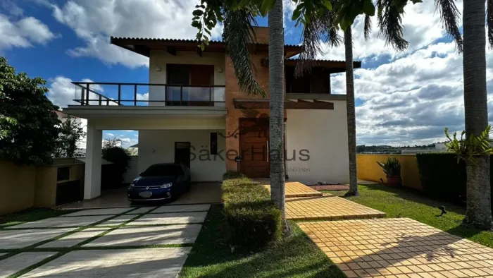 LINDA, CHARMOSA, CLÁSSICA, NO MELHOR CONDOMÍNIO DA CIDADE, NA MELHOR LOCALIZAÇÃO: A SUA CA