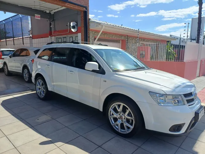 Fiat Freemont 2.4 16V 5P Aut. 2012