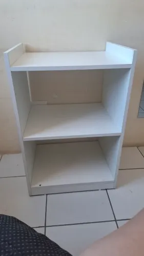 Mesa de Cabeceira Branca