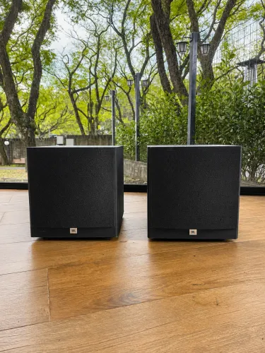 Par de Subwoofer JBL Stage A100P