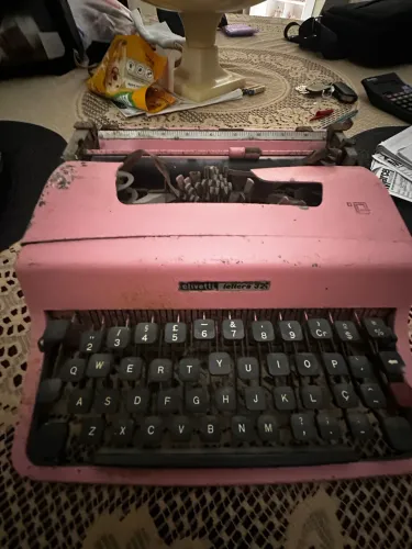 Máquina de escrever