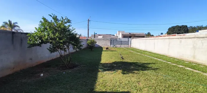 Casa 2 quartos em condomínio na Rua Alameda dos Ipês Ponte Alta