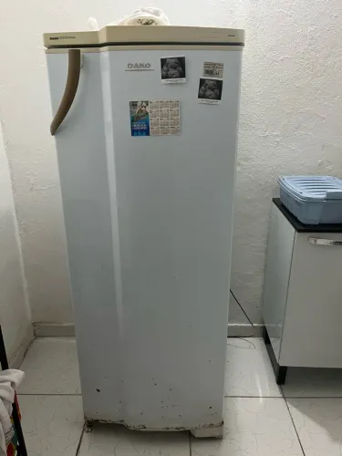 Geladeira Dako