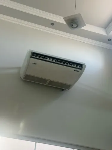 VENDO AR PISO TETO 18.000 BTUS