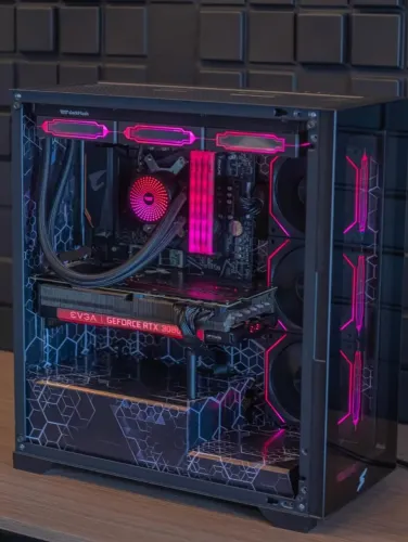 PC Gamer Ryzen 7 5800X, RTX 3080 Ti 12GB, 32GB RAM, NVMe 500GB, B550M, Fonte 650W