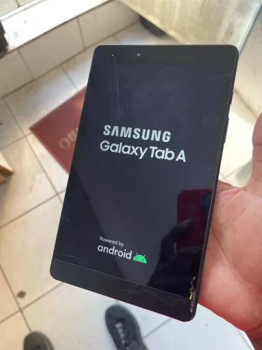 Tab A Samsung trincada mas pega tudo leia