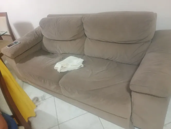Sofá dois lugares