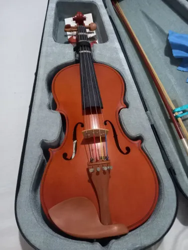 Viola de Arco 4/4 Hofma HVA120