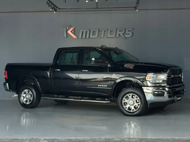 Ram 3500 Limited Longhorn 6.7 TB CD Diesel 2022