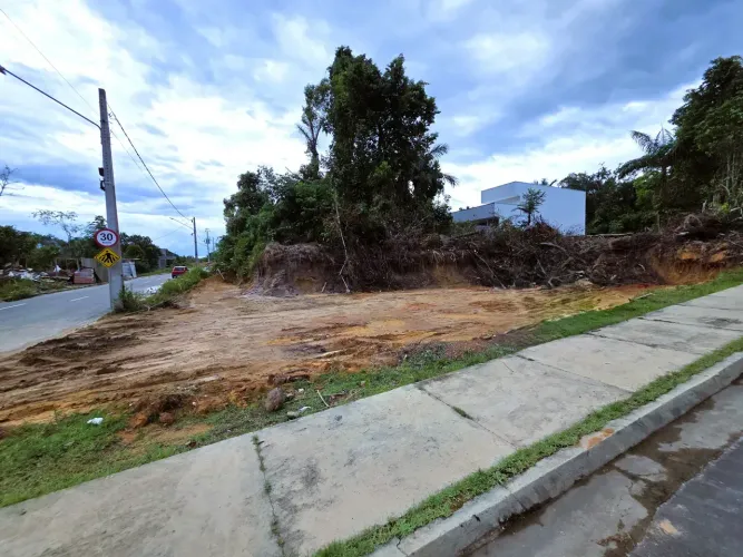 Lote Terreno Esquina Condomínio Vivenda das Marinas Ponta Negra 262m² Manaus-AM FinanciaM