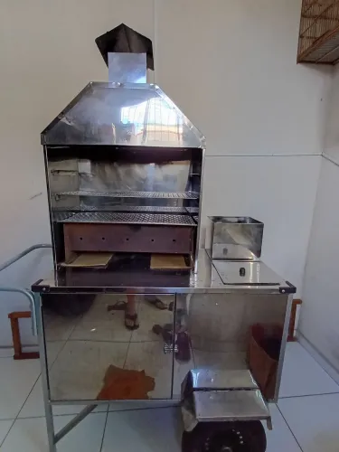Carrinho de churrasco 