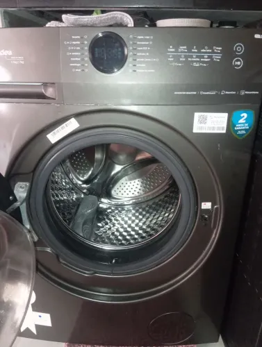 Vendo máquina lava e seca!obs:está gerando um erro 50.