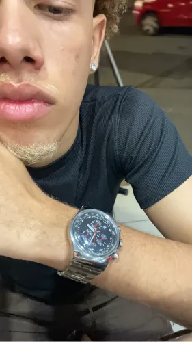 Swatch cara preta