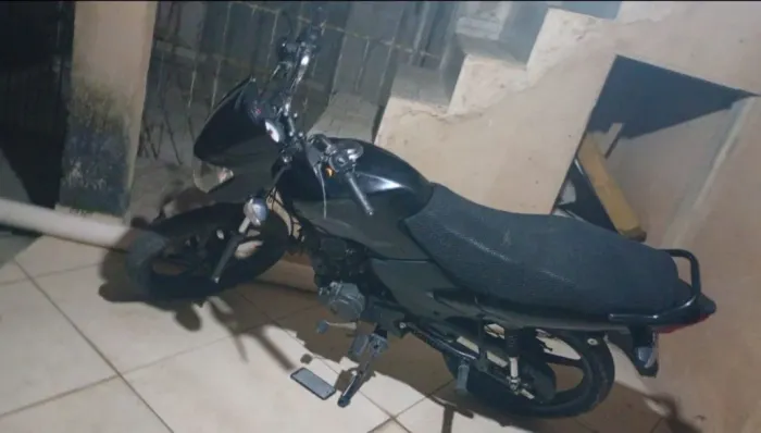 Vendo troco roça ou cidade 