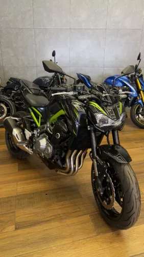 Kawasaki z900 (2019) EM ESTADO DE NOVA