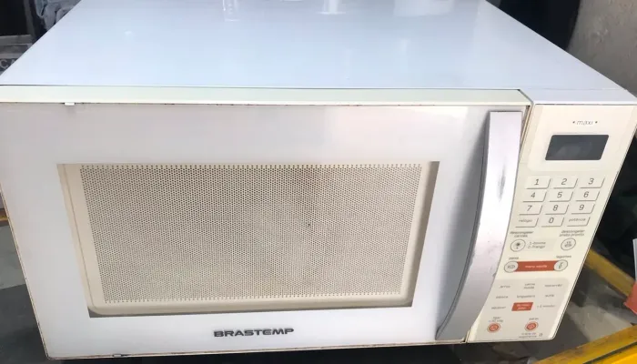 Vendo microondas Brastemp 30 Litros 