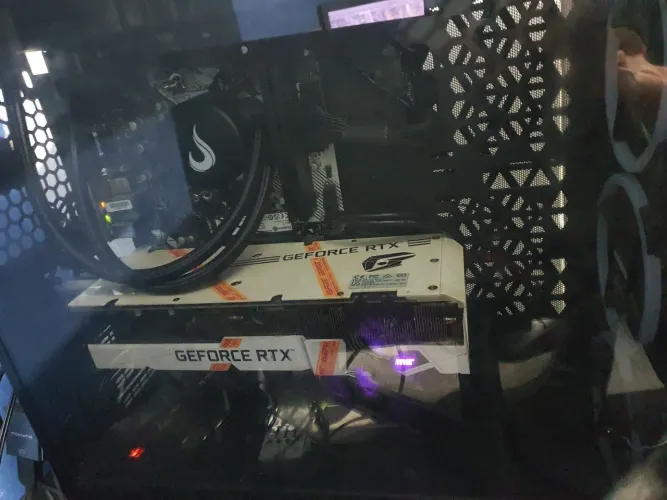 Vendo ou troco RTX 3070TI em PS5