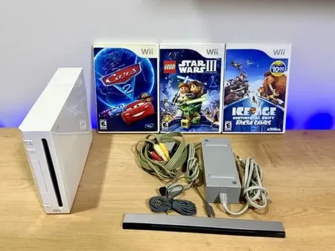 Nintendo Wii Branco Destravado + 19 jogos e emuladores - troco em PS2!
