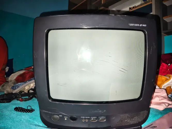 Tv de turbo 14 polegadas 