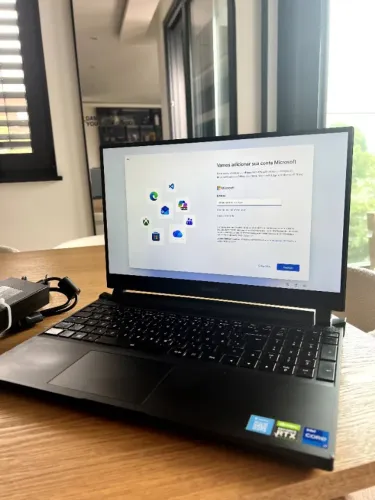 Notebook Gamer Gigabyte AORUS 5 SE4 - Intel Core i7 ? RTX 3070 ? Excelente Desempenho