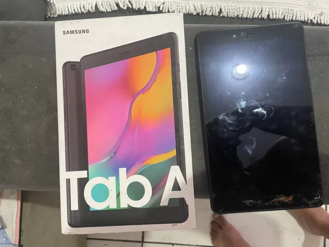 Tablet e iPhone 8