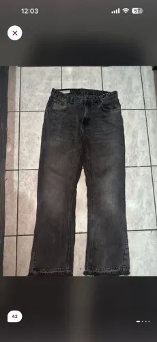 Calça Zara