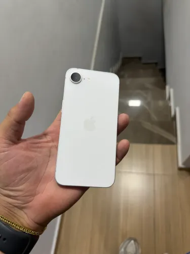 iPhone 16E 512 GB 