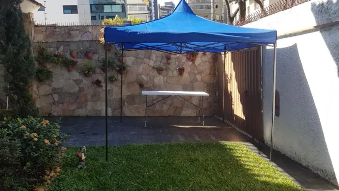 Gazebo com paredes