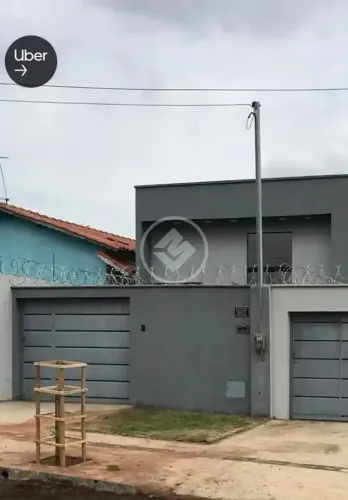 Casa 3 Quartos para Venda no Setor Andréia - Goiânia
