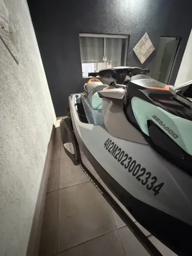Vende-se ou troca por carro ou moto