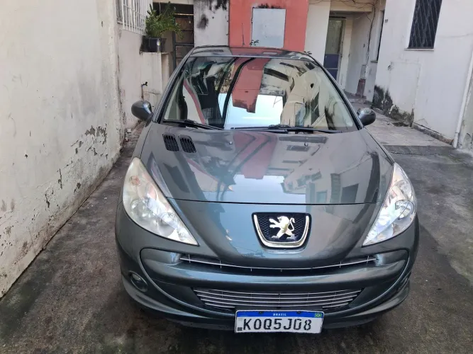 Peugeot 207 Sedan Passion XS 1.6 Flex 16V 4P 2012
