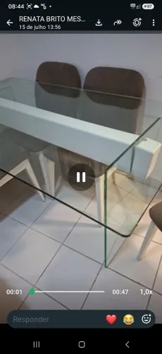 Mesa e base de vidro c 4 cadeiras